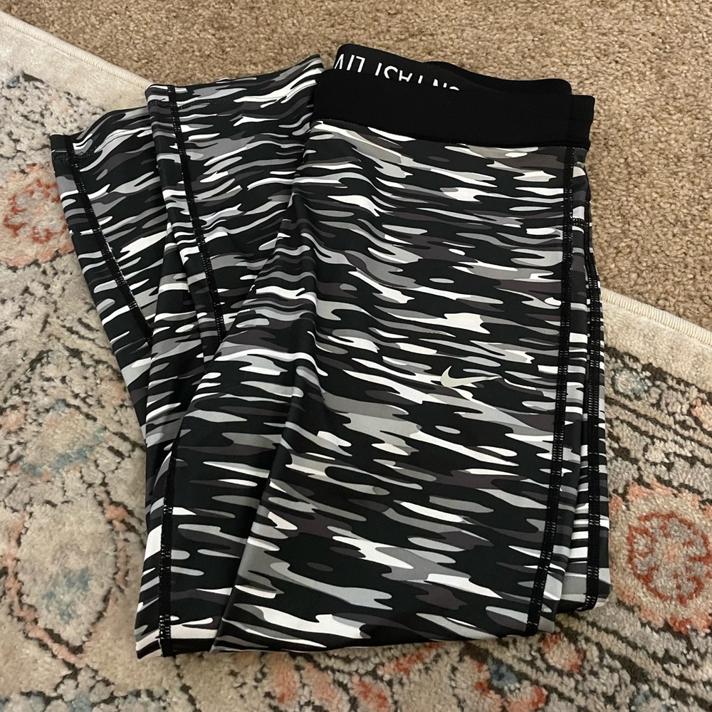 Nike Drifit running leggings large